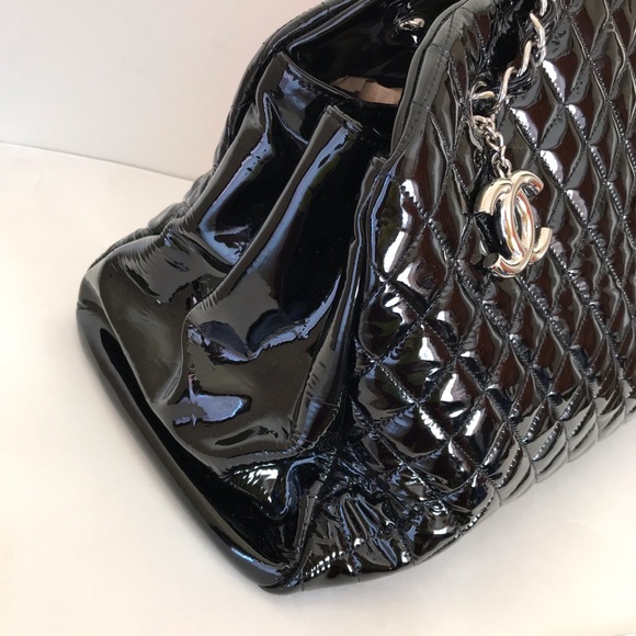 Chanel Quilted Patent Leather Maxi/XL Tote Handbag - Picture 3 of 9